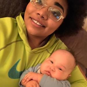 Meet your Posher, Lashay